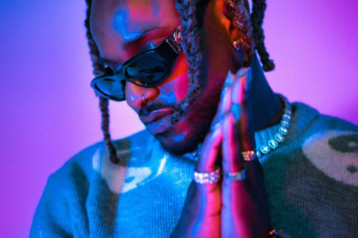 Kays Doubles Down on His Authenticity in New Single, “Wallahi Tallahi”